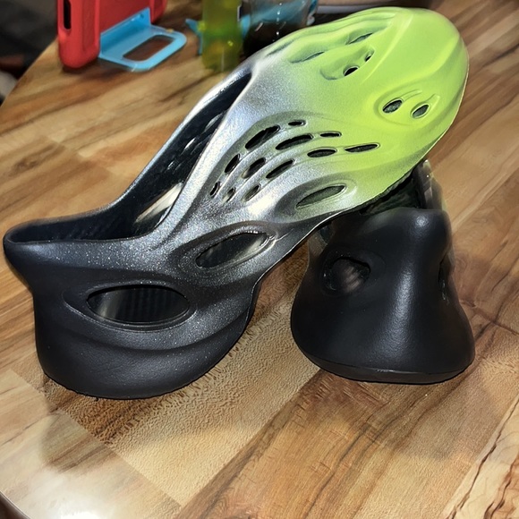 EVA Foam Runner Mx Unbranded  Ombré Lime Onyx Metallic Silver RNNR Clog New Mens - Picture 11 of 15